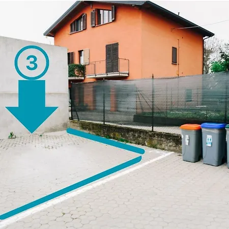 Lora Diamond ,free Parking, Self Check In,3 *