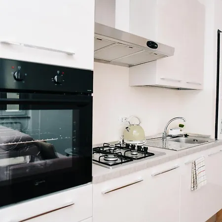 Appartamento Lora Diamond ,free Parking, Self Check In,3 Côme