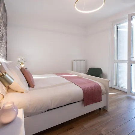 アパート Lora Diamond 3, Free Private Parking, Self Check In, Air Conditioner *